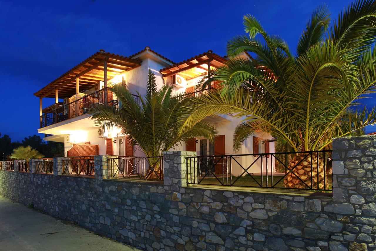 Pavlos Maria Studios Skiathos-Stadt Exterior foto